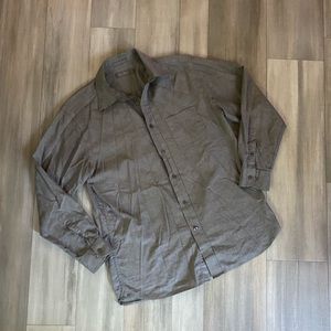 Men’s Button Down Shirt - Size M
